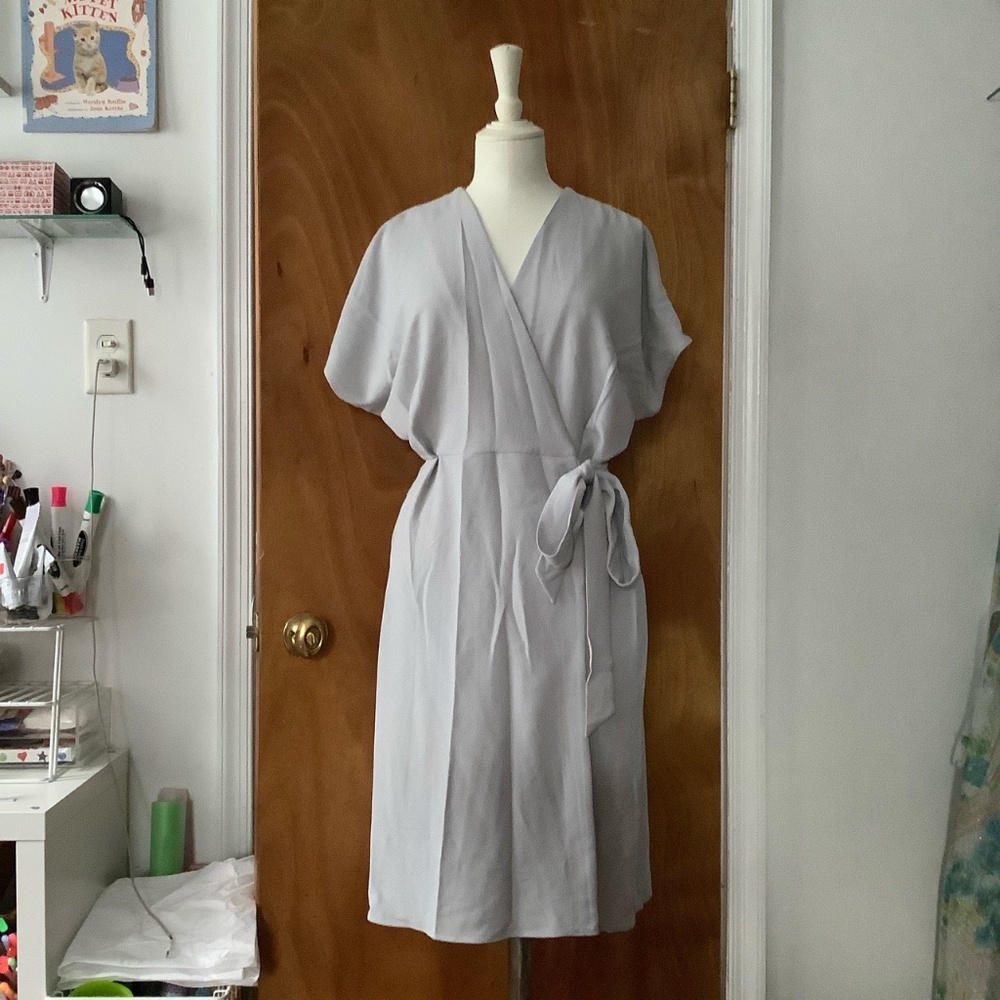TOPSHOP Wrap Dress!